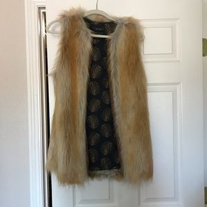 Faux fur tunic vest XS